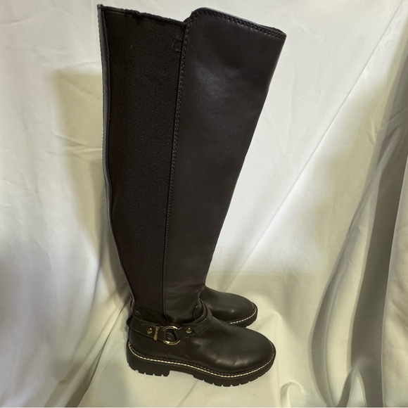 New Tommy Hilfiger Women’s Jiola Lug Sole Knee High Brown Riding Boot Size 6M - Picture 3 of 16